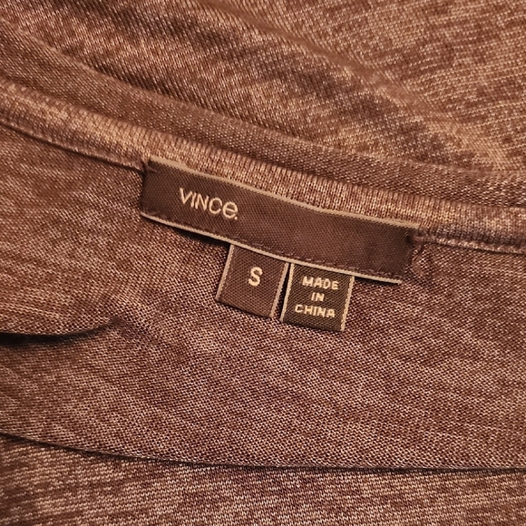 VinceGray Women's Top - Picture 2 of 4